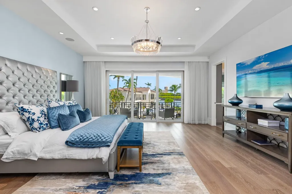 863 Enfield Street Boca Raton FL 33487