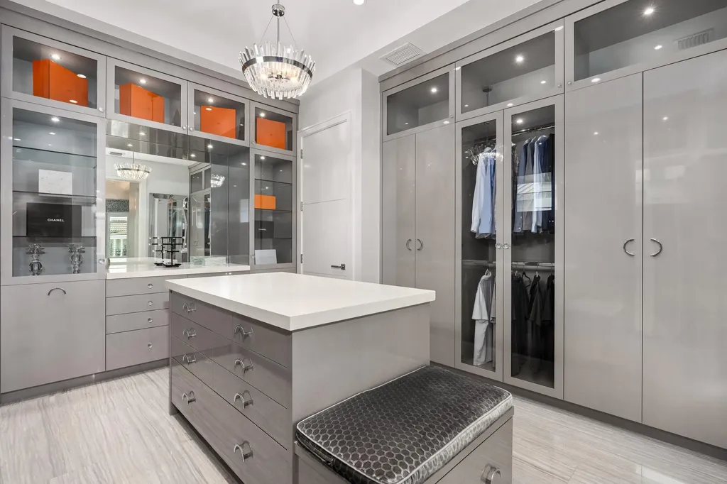 863 Enfield Street Boca Raton FL 33487