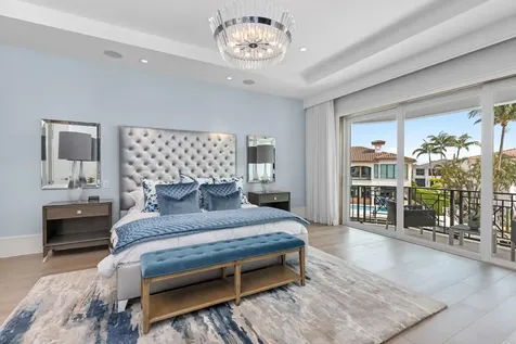 863 Enfield Street Boca Raton FL 33487