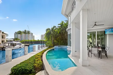 863 Enfield Street Boca Raton FL 33487