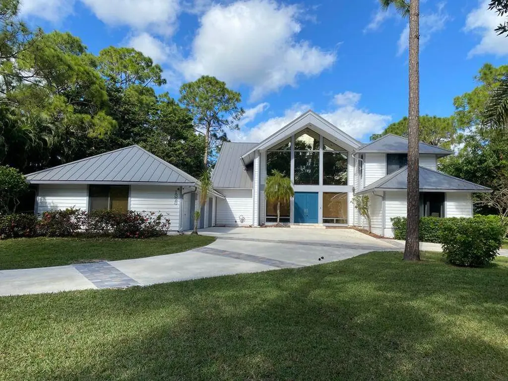1328 SE Colony Way Jupiter FL 33478