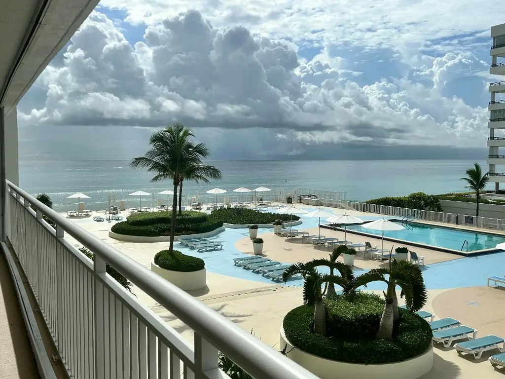 3546 S South Ocean Boulevard South Palm Beach FL 33480