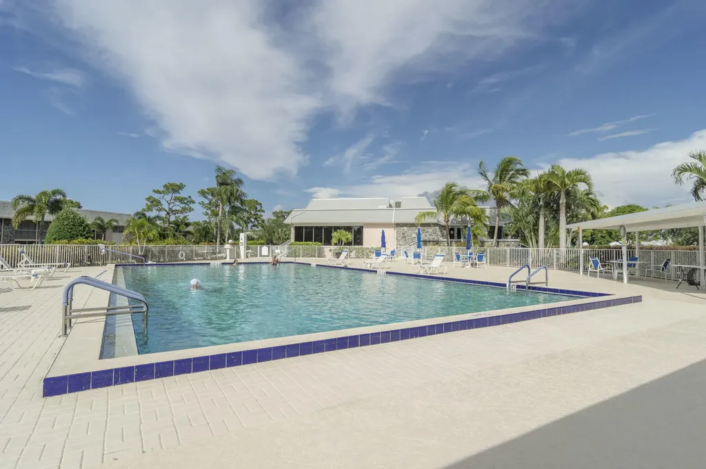 18081 SE Country Club Drive Jupiter FL 33469