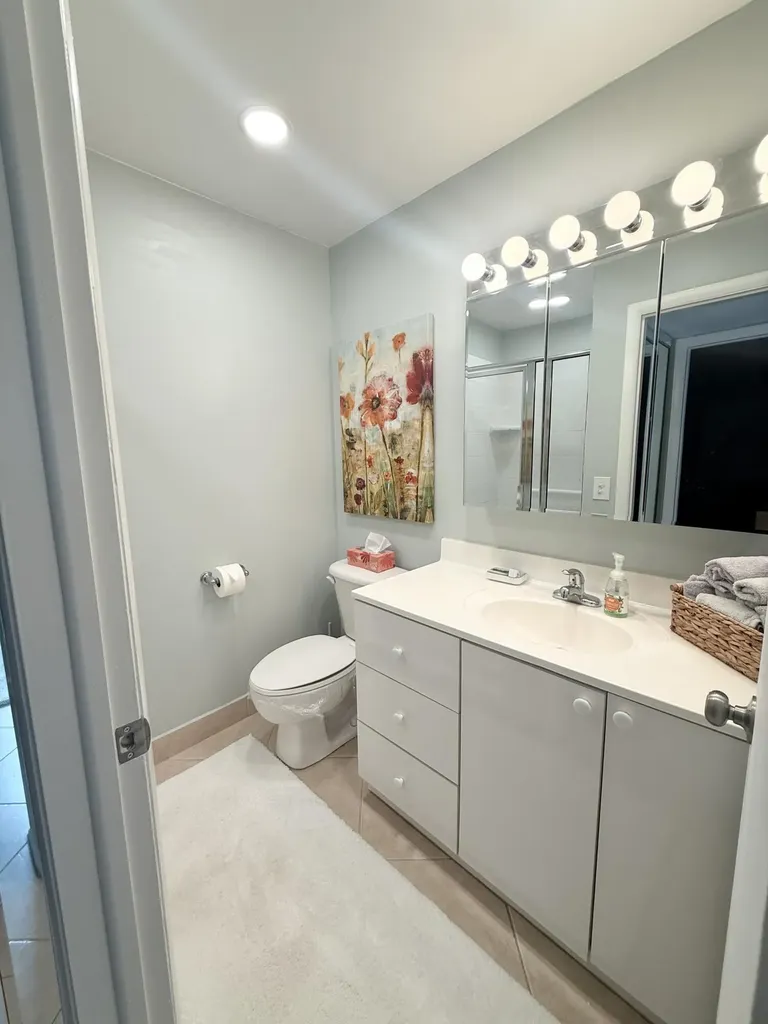 177 Burgundy D Delray Beach FL 33484