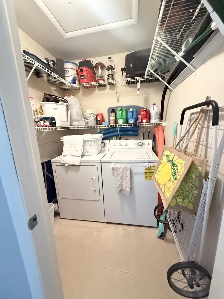 177 Burgundy D Delray Beach FL 33484