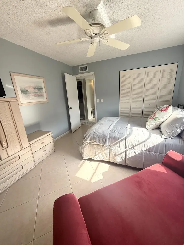 177 Burgundy D Delray Beach FL 33484