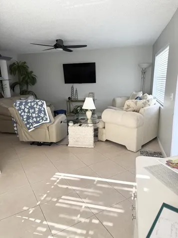 177 Burgundy D Delray Beach FL 33484