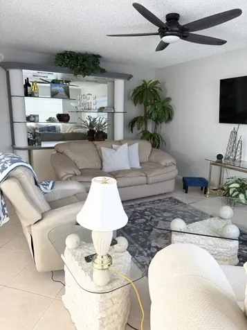 177 Burgundy D Delray Beach FL 33484