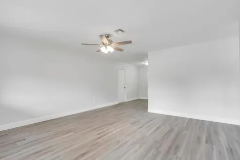 119 SE Camino Street Port St Lucie FL 34952