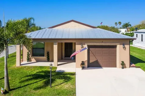 73 Las Casitas Court Fort Pierce FL 34951