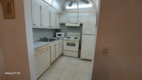 160 Preston D Boca Raton FL 33434