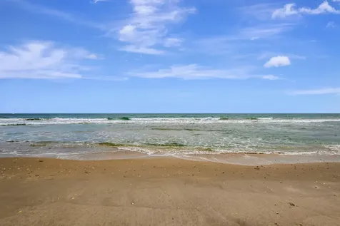 5055 N Highway A1a Hutchinson Island FL 34949