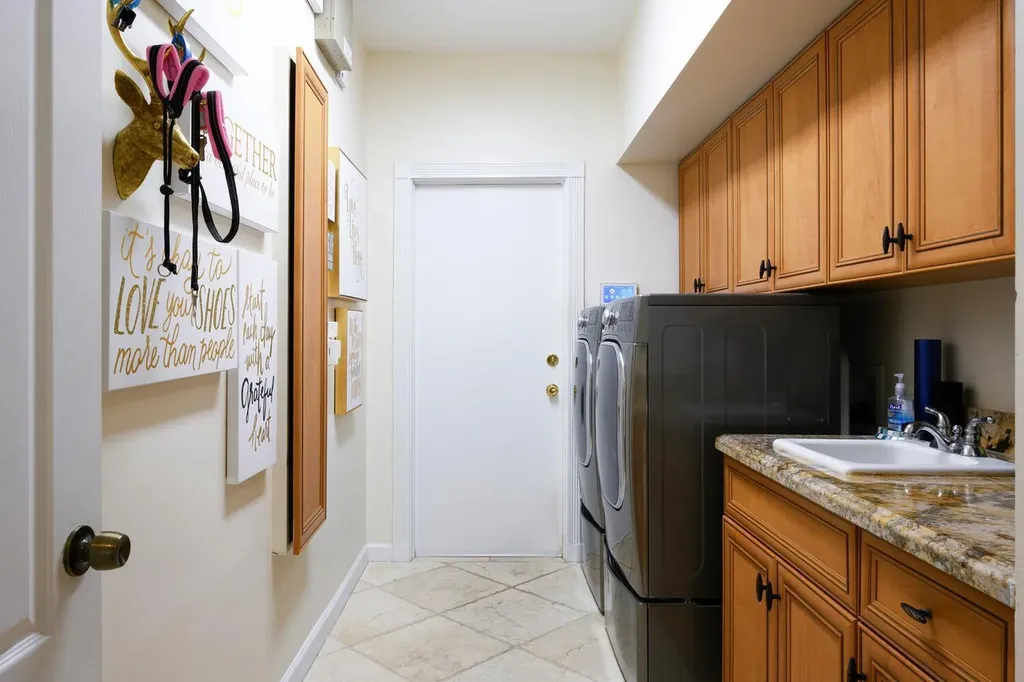 7 Graemoor Terrace Palm Beach Gardens FL 33418