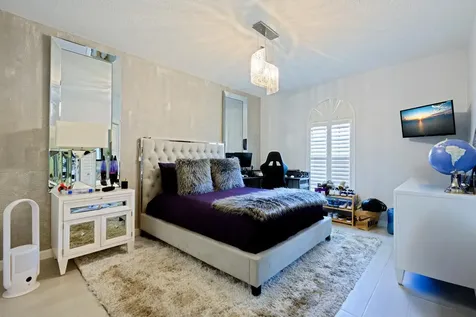 7 Graemoor Terrace Palm Beach Gardens FL 33418