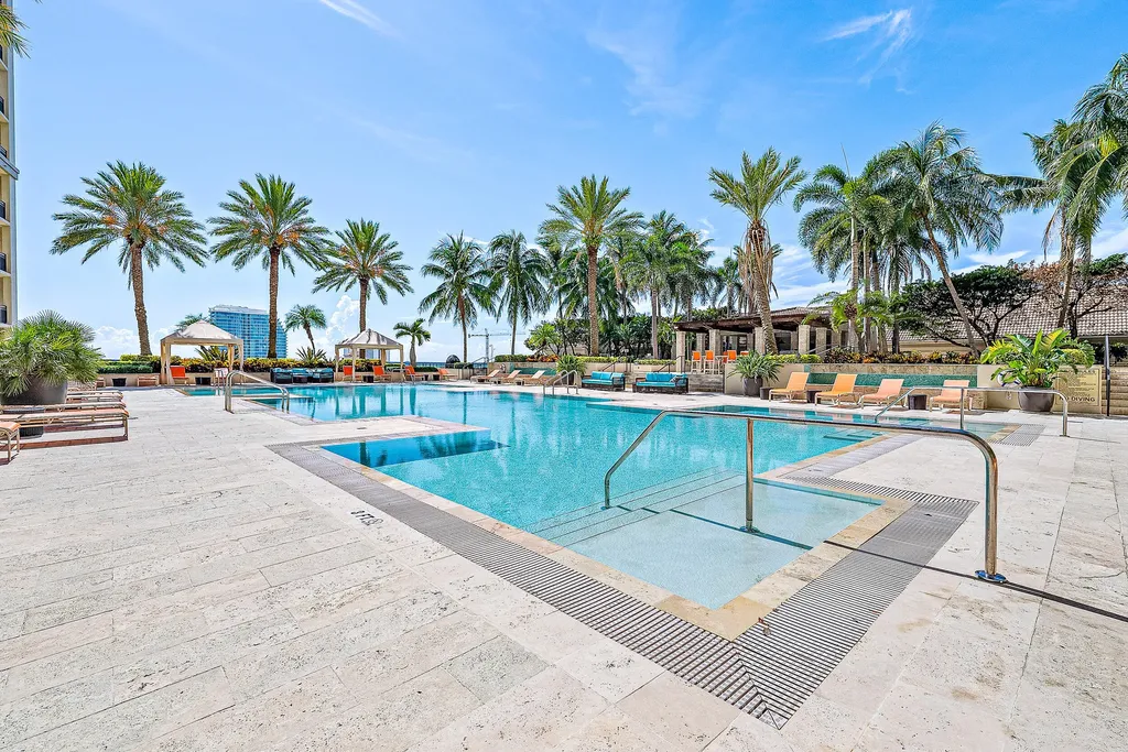 550 Okeechobee Boulevard West Palm Beach FL 33401