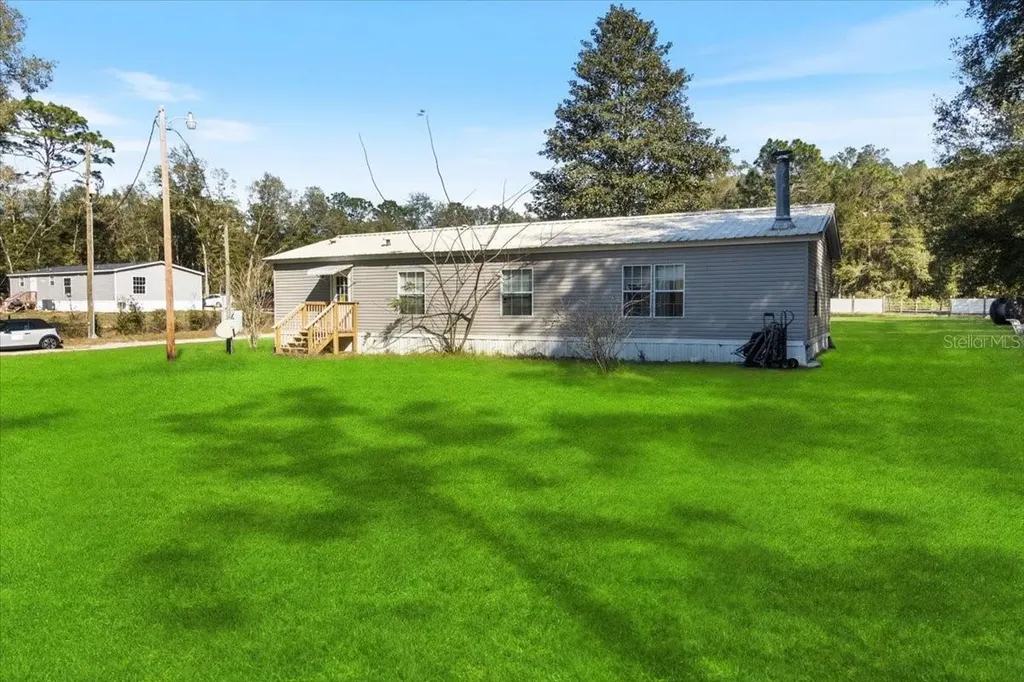 3230 SW 189th Avenue Dunnellon FL 34432