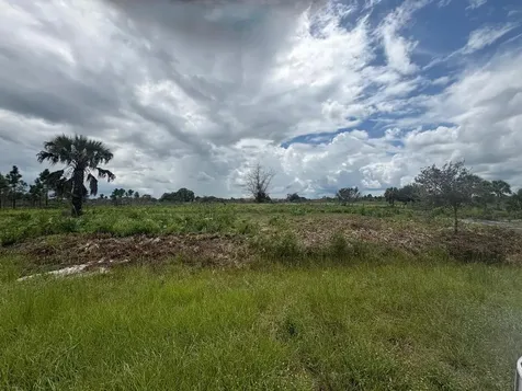 17982 NW 318th Street Okeechobee FL 34972