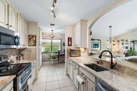 12787 SE Pinehurst Court Hobe Sound FL 33455