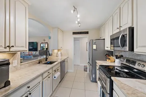 12787 SE Pinehurst Court Hobe Sound FL 33455