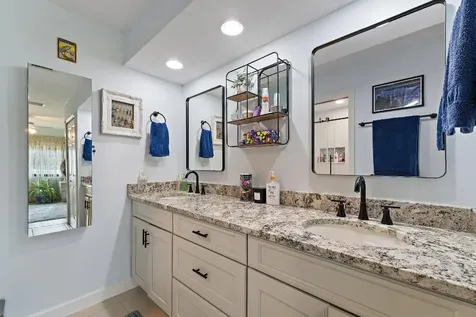12787 SE Pinehurst Court Hobe Sound FL 33455
