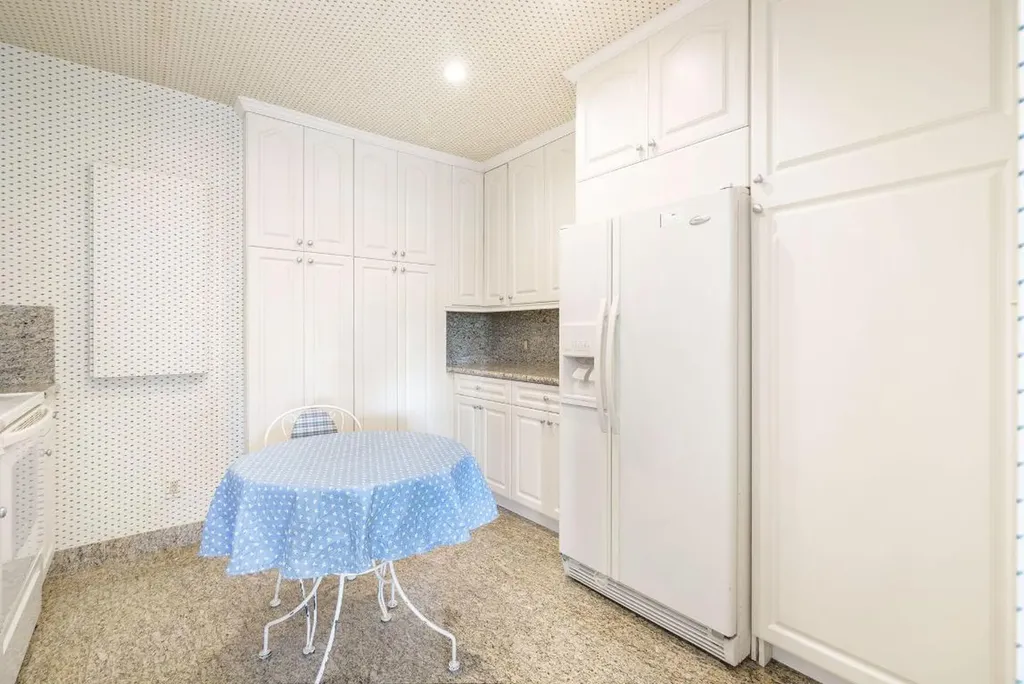 44 Cocoanut Row Palm Beach FL 33480