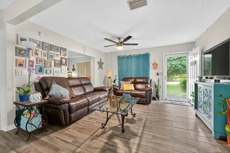 6379 SE Lake Circle Drive Stuart FL 34997