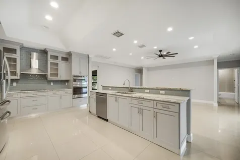 1465 SW Edinburgh Drive Port St Lucie FL 34953