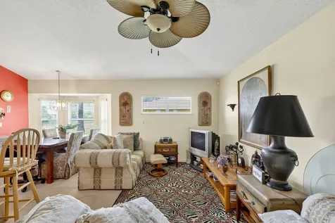 152 SW Hawthorne Circle Port St Lucie FL 34953