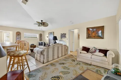 152 SW Hawthorne Circle Port St Lucie FL 34953