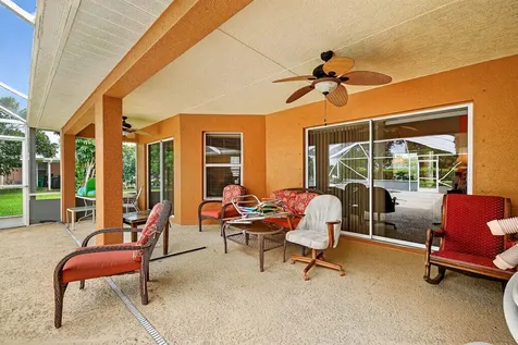 152 SW Hawthorne Circle Port St Lucie FL 34953