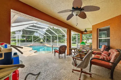 152 SW Hawthorne Circle Port St Lucie FL 34953