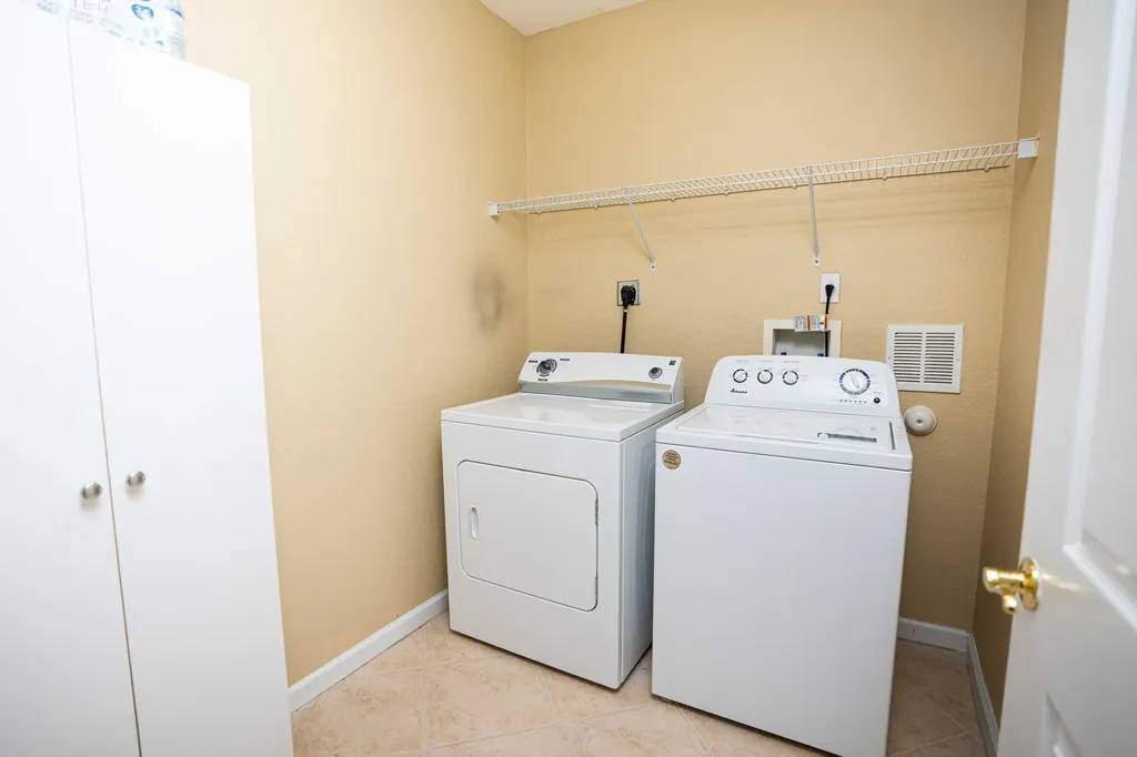 10520 SW Stephanie Way Port St Lucie FL 34987