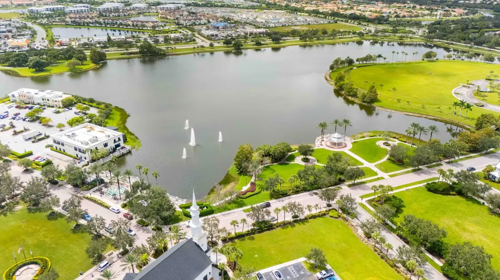 10520 SW Stephanie Way Port St Lucie FL 34987