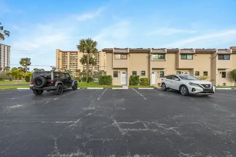 4225 N Highway A1a Hutchinson Island FL 34949