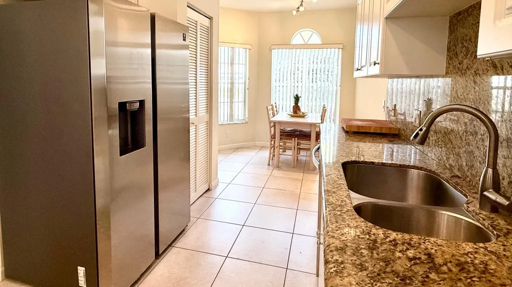 619 NE 7th Avenue Delray Beach FL 33483