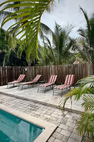 619 NE 7th Avenue Delray Beach FL 33483