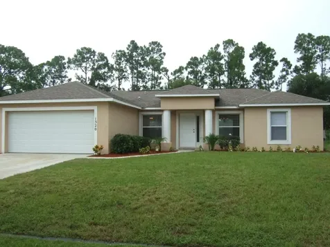 1320 SW Hunnicut Avenue Port St Lucie FL 34953