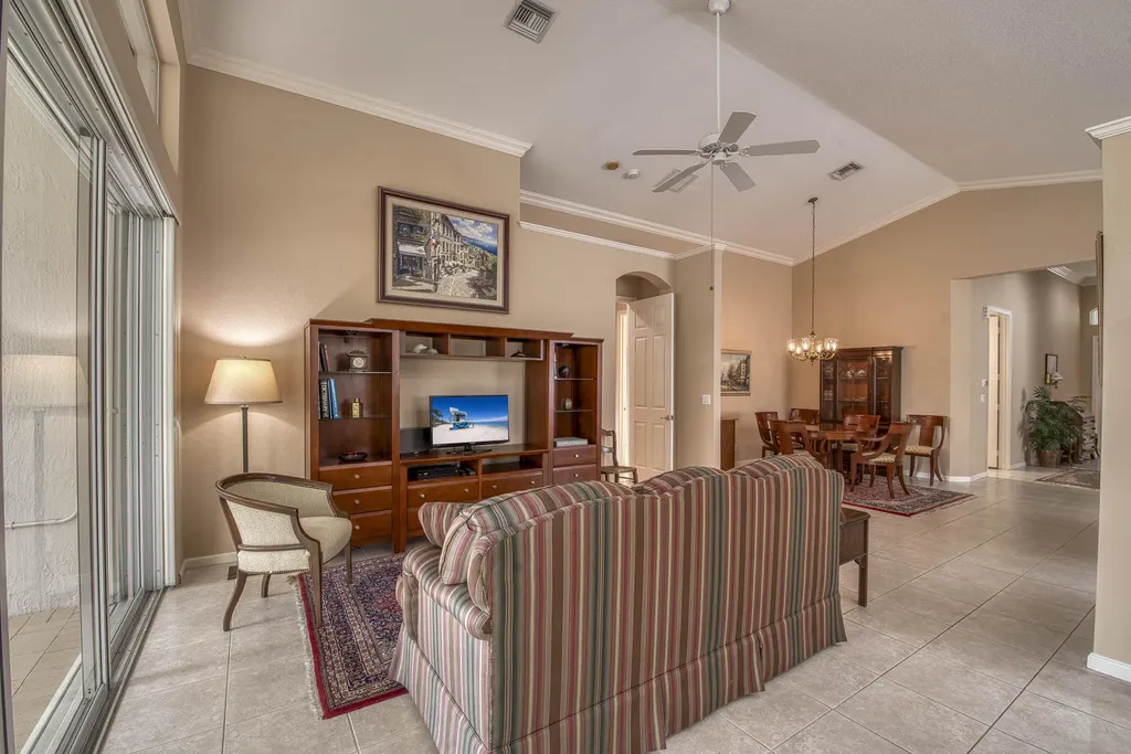 9270 Heron Cove Drive West Palm Beach FL 33411