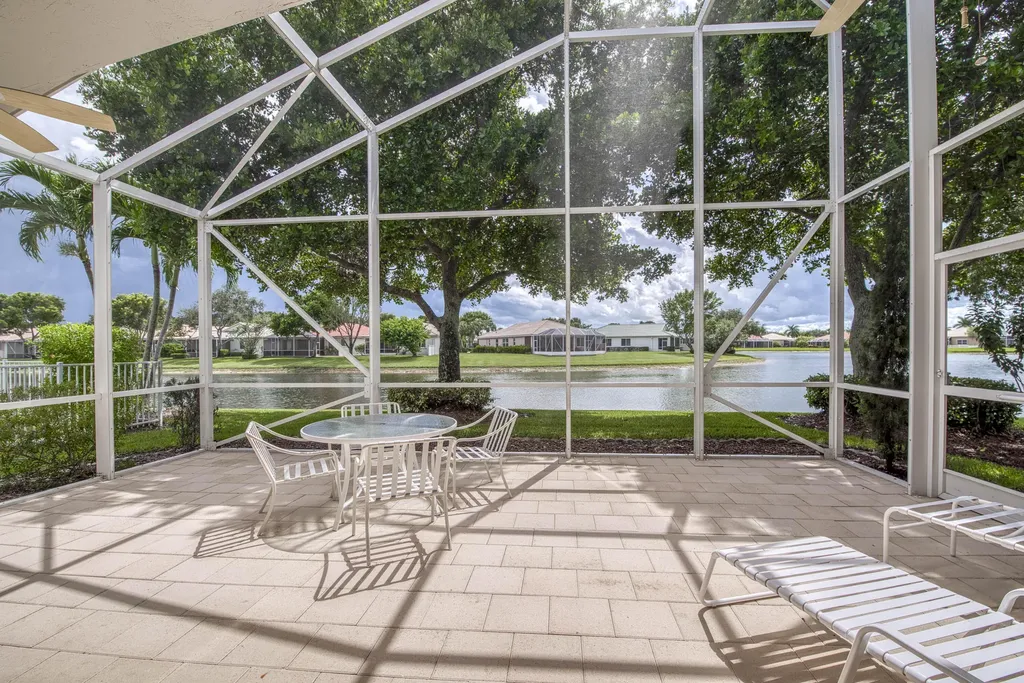 9270 Heron Cove Drive West Palm Beach FL 33411