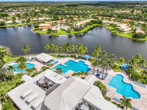 9270 Heron Cove Drive West Palm Beach FL 33411