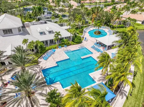 9270 Heron Cove Drive West Palm Beach FL 33411