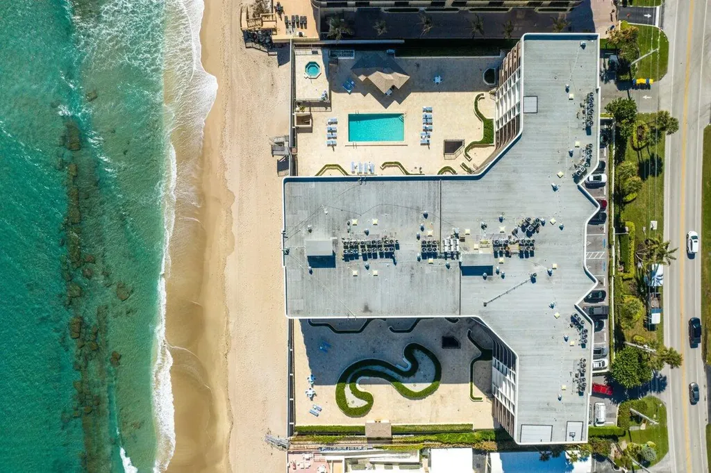 3610 S Ocean Boulevard South Palm Beach FL 33480