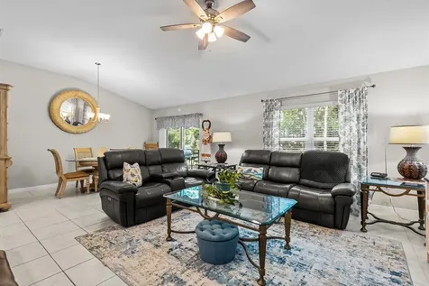 5815 NW Pine Trail Circle Port St Lucie FL 34983