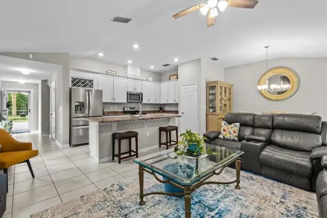 5815 NW Pine Trail Circle Port St Lucie FL 34983