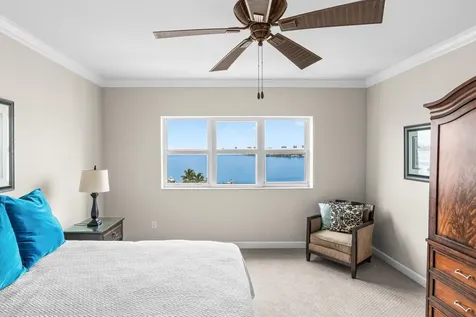 2650 Lake Shore Drive Riviera Beach FL 33404