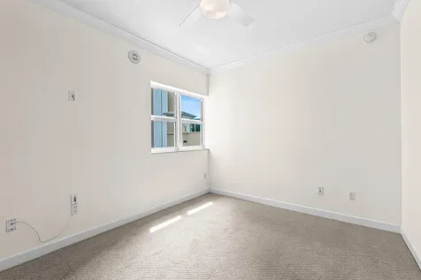 2650 Lake Shore Drive Riviera Beach FL 33404