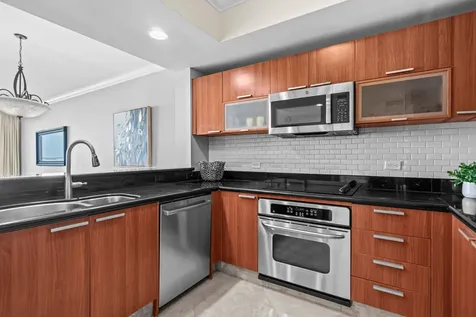 2650 Lake Shore Drive Riviera Beach FL 33404