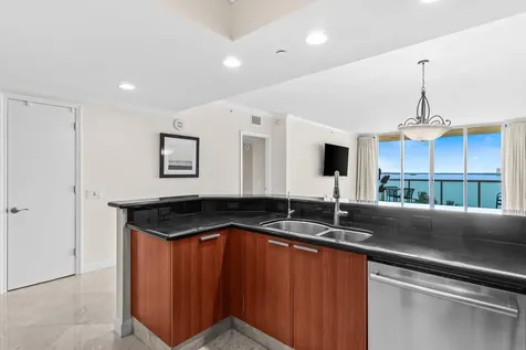 2650 Lake Shore Drive Riviera Beach FL 33404
