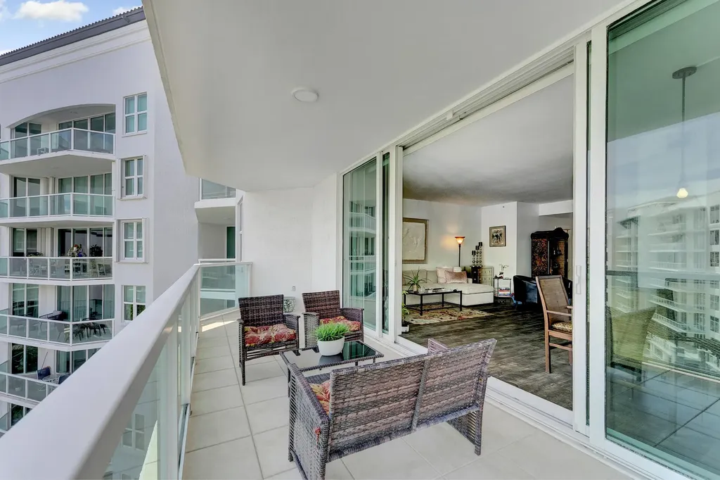500 SE Mizner Boulevard Boca Raton FL 33432