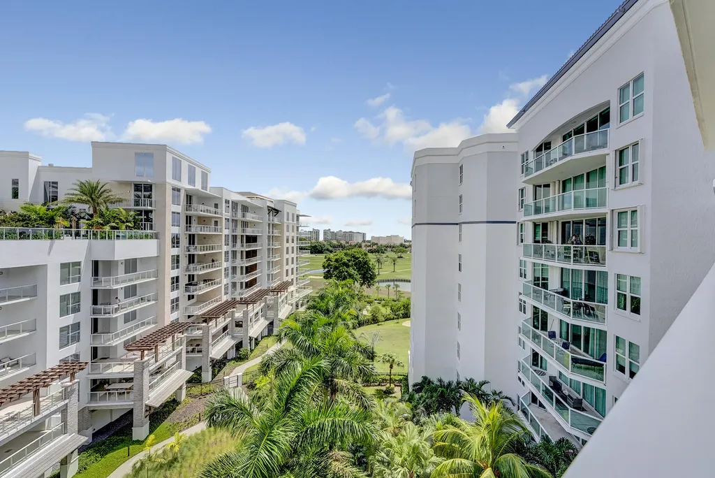 500 SE Mizner Boulevard Boca Raton FL 33432